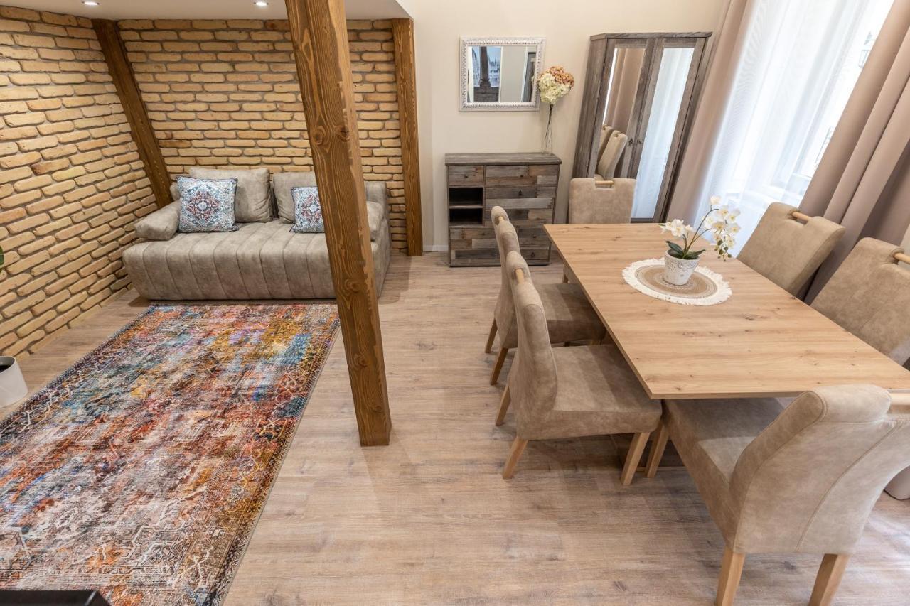 Comfort Zone Apartment Boedapest Buitenkant foto