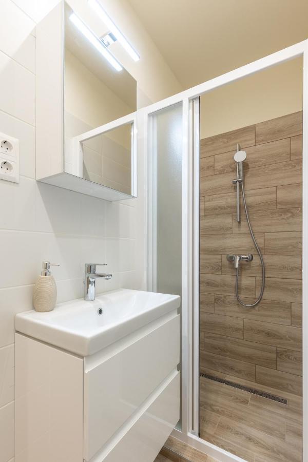 Comfort Zone Apartment Boedapest Buitenkant foto